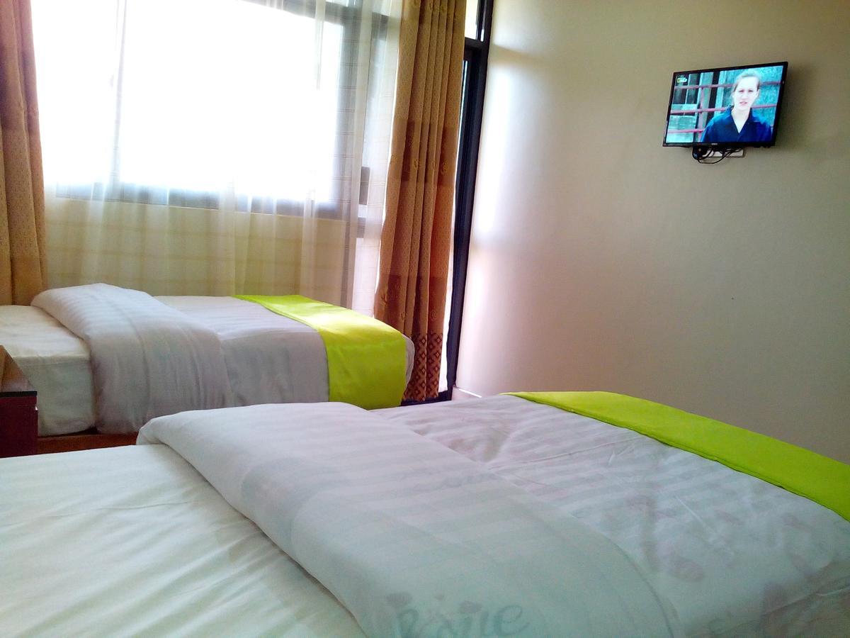 Hotel Ok Kampala Bagian luar foto