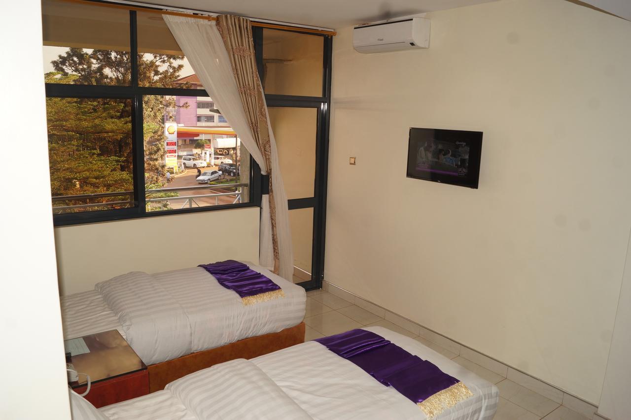 Hotel Ok Kampala Bagian luar foto