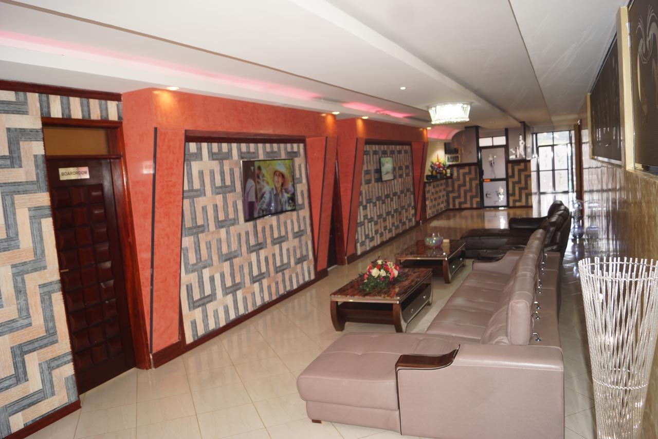 Hotel Ok Kampala Bagian luar foto