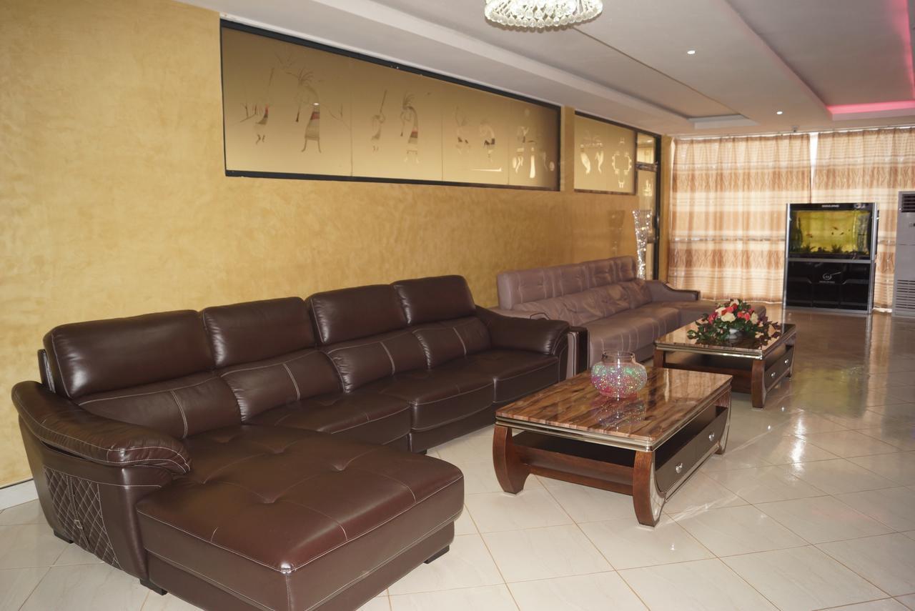 Hotel Ok Kampala Bagian luar foto
