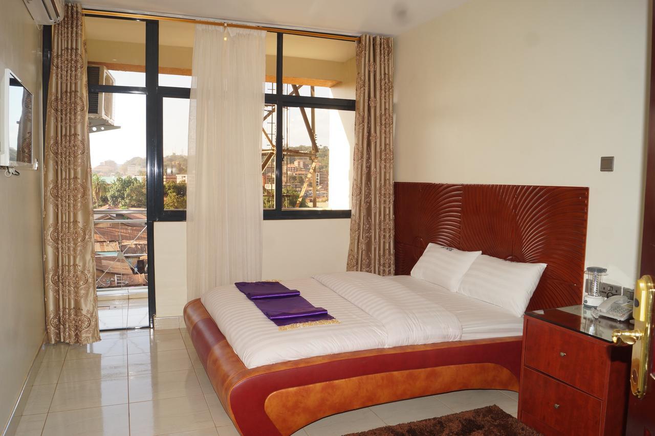 Hotel Ok Kampala Bagian luar foto